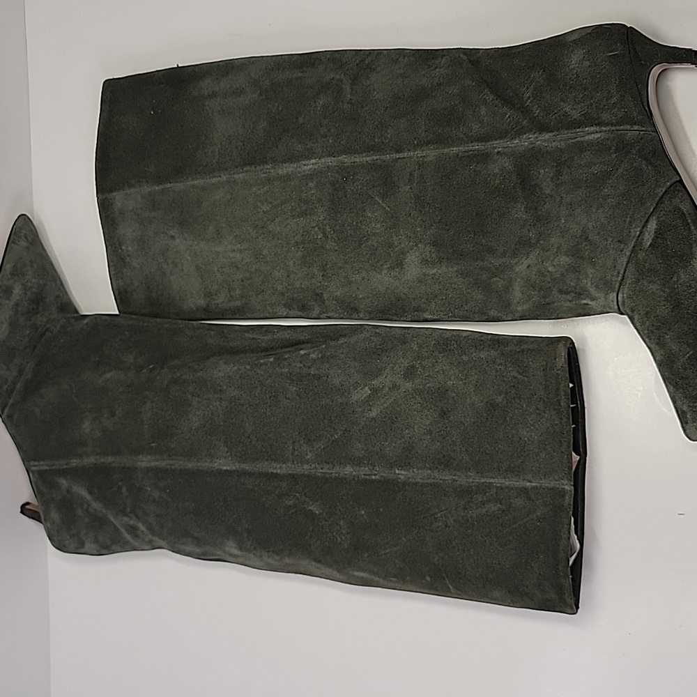 STEVE MADDEN LUCA KITTEN HEEL KNEE HIGH BOOTS OLIVE SUEDE - Picture 9 of 15